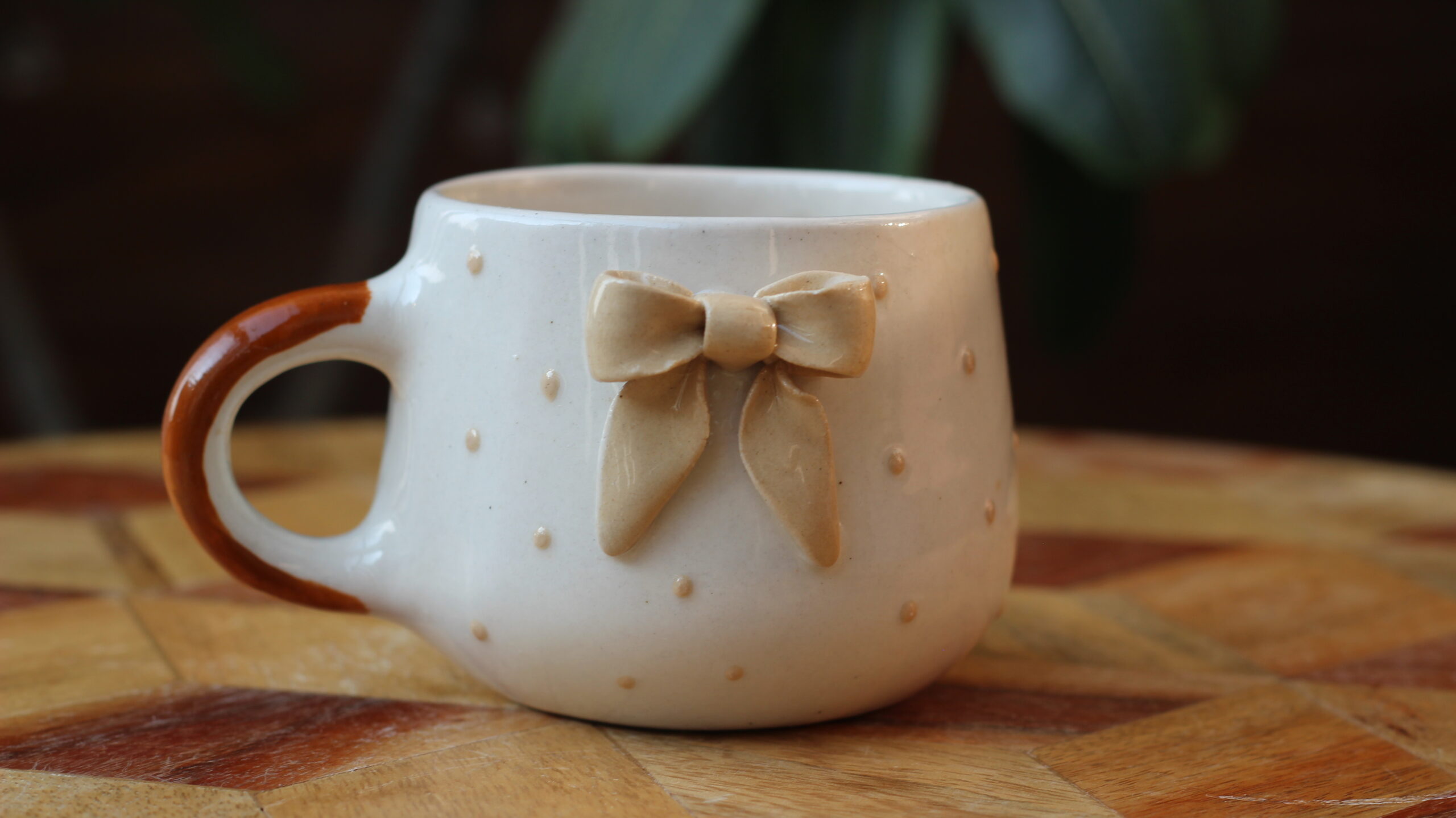 Saltstir Cute Beige Bow Ceramic Mug - 3D Sculpted Handmade - Image 3